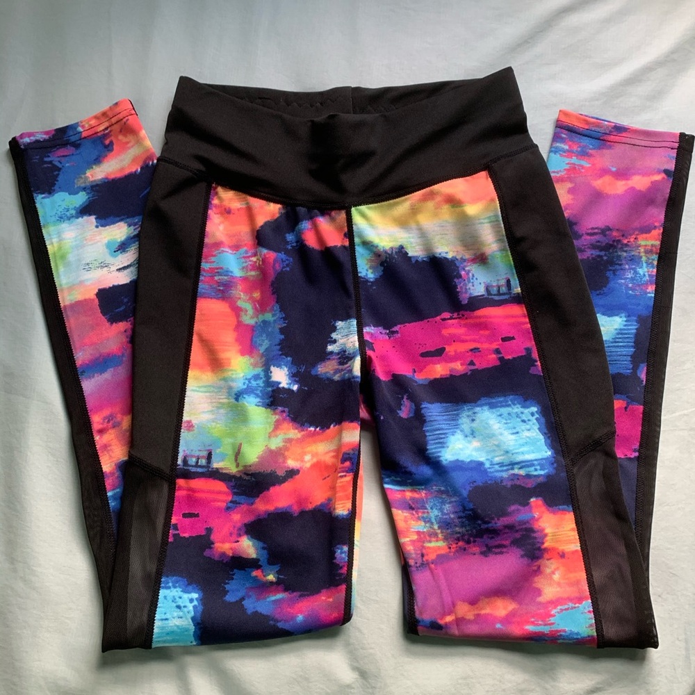 Abstract Colorful Athleisure Leggings